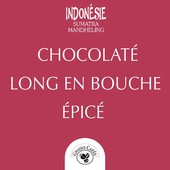 [UN JOUR, UN CAFÉ ]
➡️ Indonésie
☕️ Sumatra Mandheling 🇮🇩
• CHOCOLATÉ
• LONG EN BOUCHE
• ÉPICÉ 

Le Café de Sumatra est doté d'une tasse incomparablement riche et longue en bouche avec une légère nuance chocolatée et une saveur épicée.

N'hésitez pas à vous connecter sur notre site
www.grainscafes.com ✅
Spécialiste du thé et du café !☝️
☑️ Torréfaction 100% #Artisanale ☕️
📍 26 rue Grande - Manosque
🕡 Mardi au samedi de 9h à 13h | 14h à 18h
Plus d'infos ?! 👇
📱 04.65.10.00.67
📧 contact@grainscafes.com
#GrainsCafes #Manosque #coffee #coffeetime #coffeelover #cafe #coffeeshop #coffeeaddict #Torrefaction #coffeegram #specialtycoffee #Indonésie #origine #Arabica #SumatraMandheling